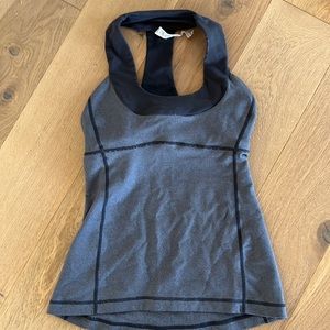 Lululemon Size 4 Workout Top